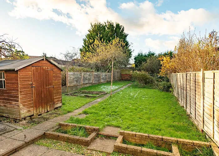 Long Stays-4bed House-parking-by Fabaccommodation Casa vacanze Bristol